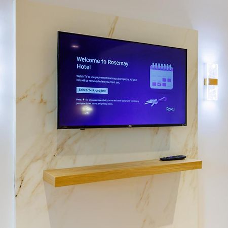 Rosemay Hotel Near London Heathrow Airport เฮส์ ภายนอก รูปภาพ