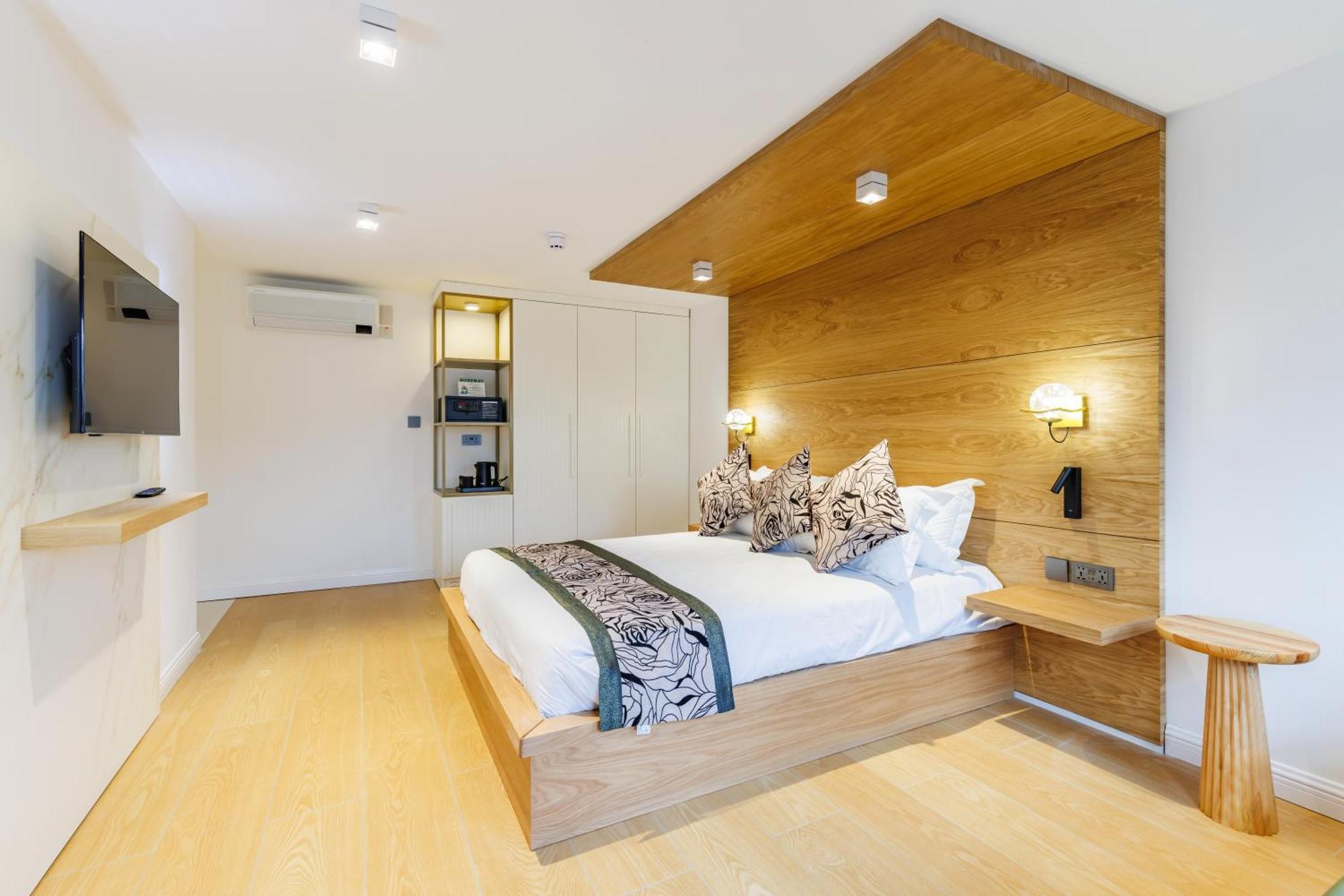 Rosemay Hotel Near London Heathrow Airport เฮส์ ภายนอก รูปภาพ