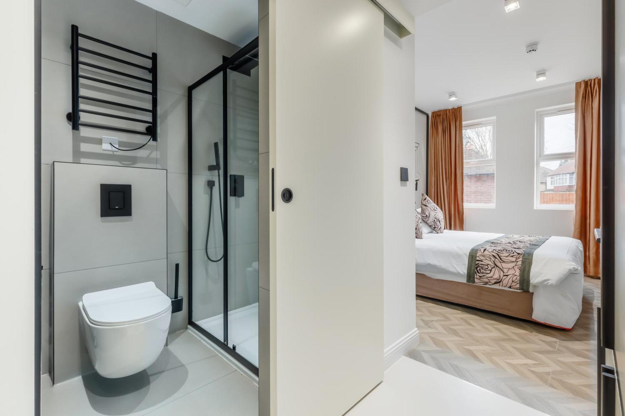 Rosemay Hotel Near London Heathrow Airport เฮส์ ภายนอก รูปภาพ