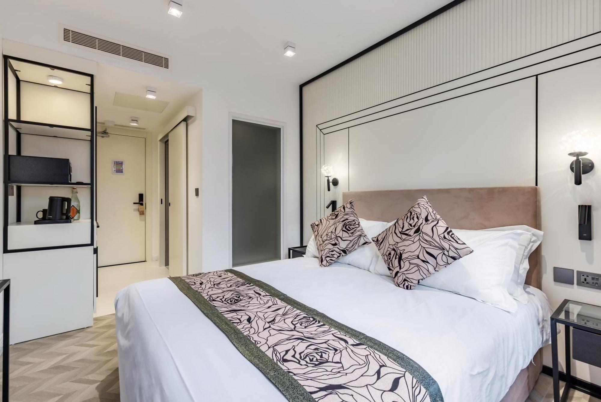 Rosemay Hotel Near London Heathrow Airport เฮส์ ภายนอก รูปภาพ
